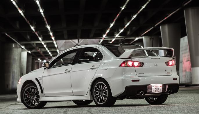  Mitsubishi Lancer EVO X Final Edition