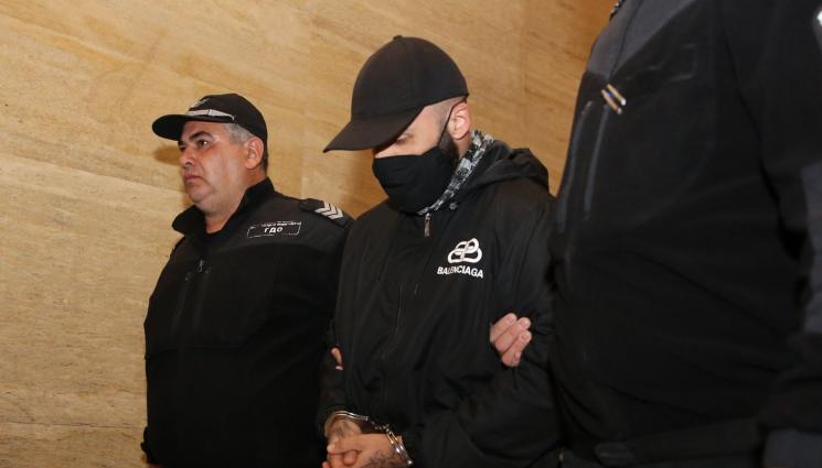 Боян Табаков - НАГЛОСТ: Поръчител на убийство на ченге напира за свобода