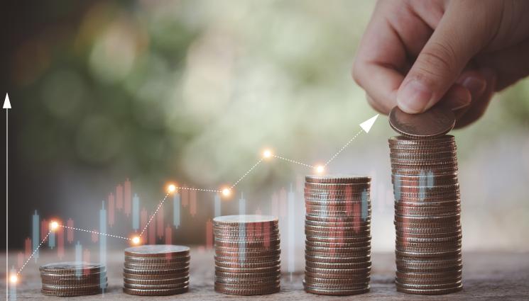 лихви - ИЗСТИСКВАТ НИ ДО СТОТИНКА: Лихвите по заеми стигнаха 10%!