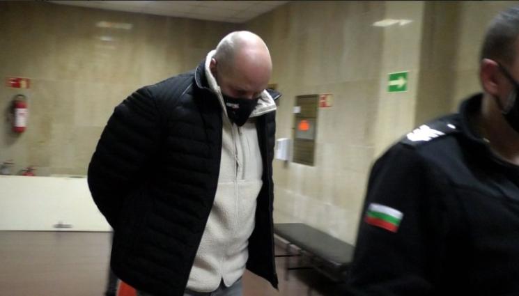 Борис Попов педофил - Прокурор отказа да обжалва 2-годишна присъда на бизнесмен, обвинен в блудство с 9-годишна!