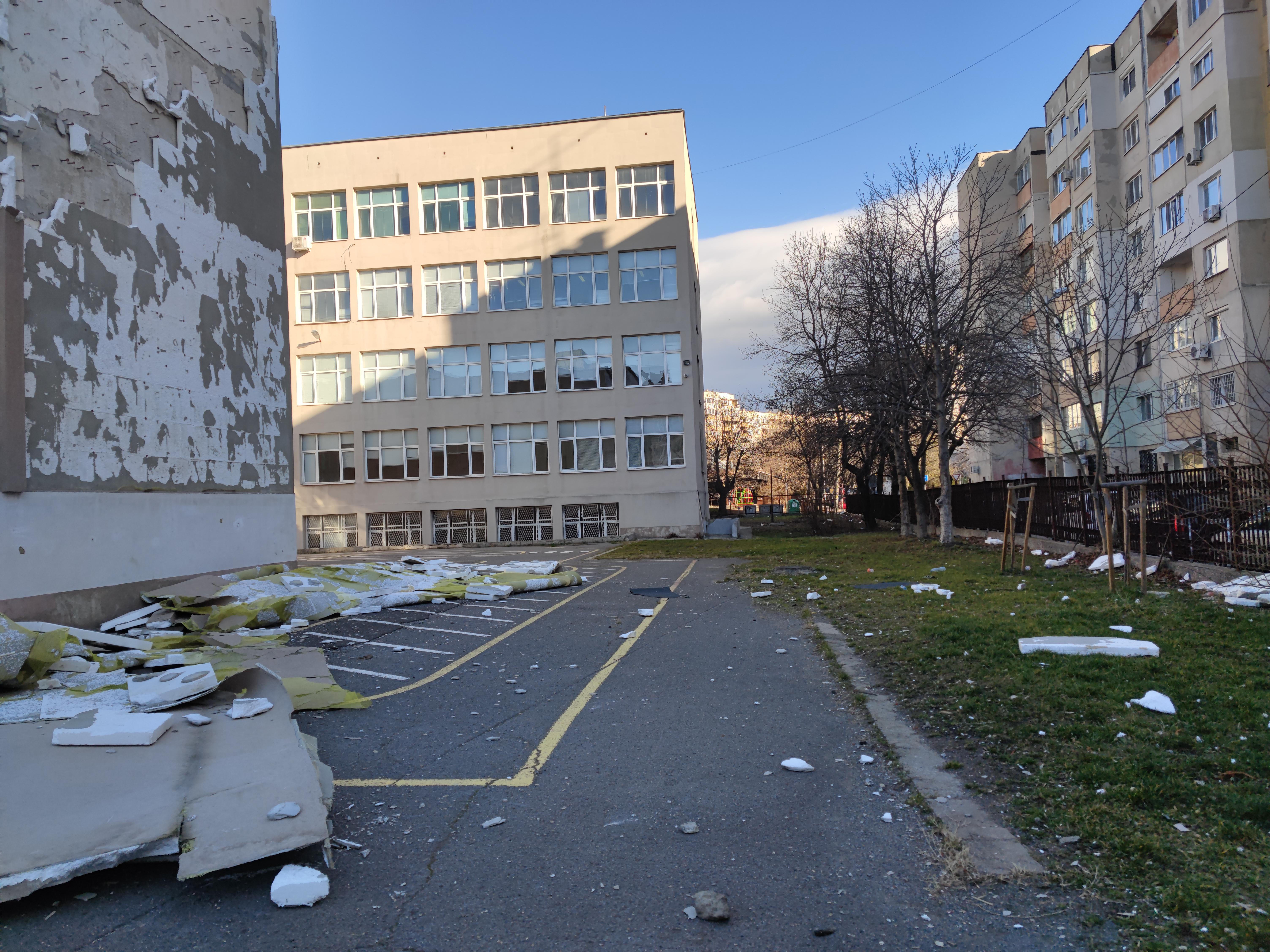 фасада училище