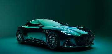 <p>Aston Martin DBS Ultimate</p>