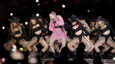 Спряха биографичния филм за Madonna