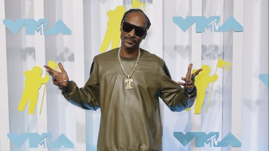 Snoop Dogg обяви, че се отказва от пушенето
