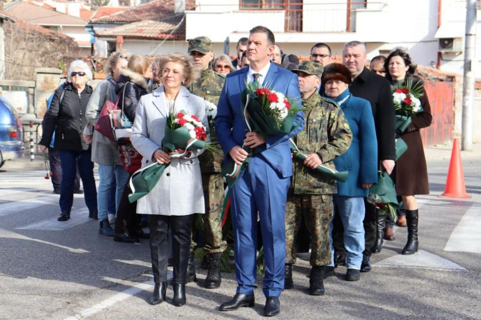 Хасково празнува 145 години от Освобождението си (СНИМКИ)