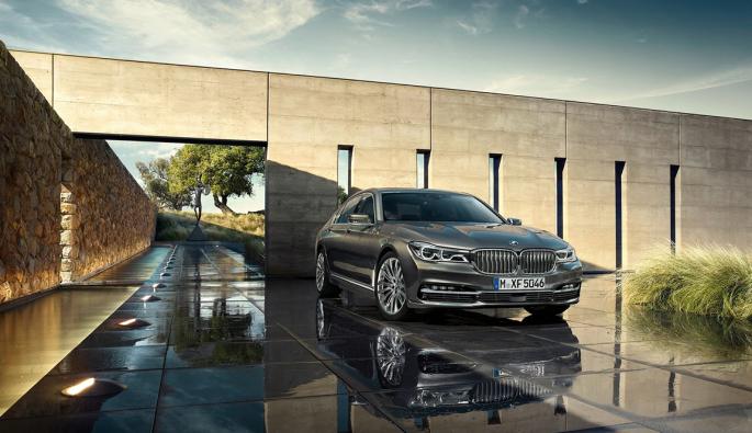  BMW 7-Series G12