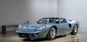 <p>Ford GT40 Mk III</p>