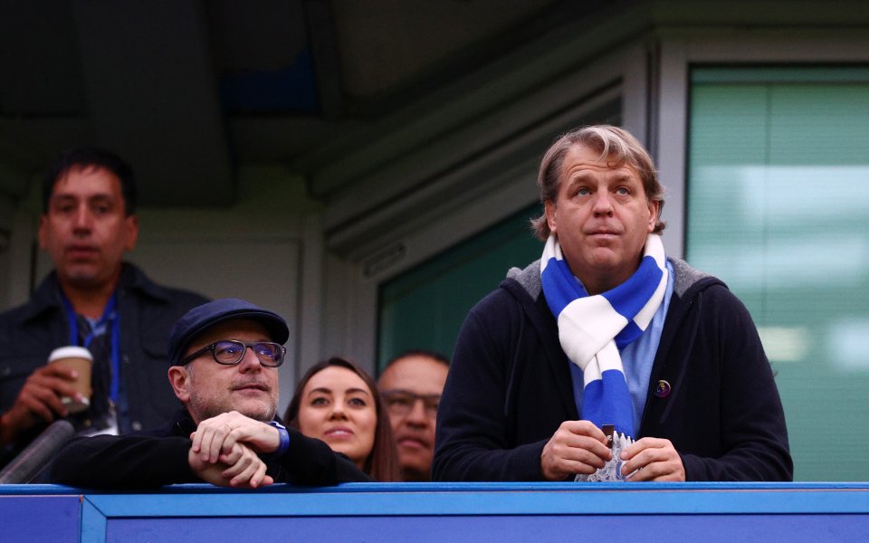 Челси има интерес към Антъни Гордън от Евертън, следвайки опитите си