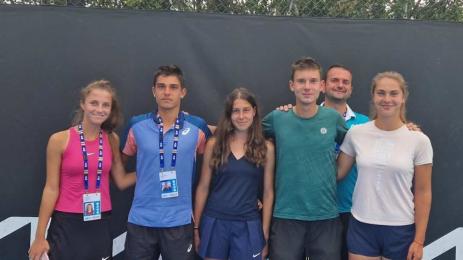 тенис Австралия Радулов