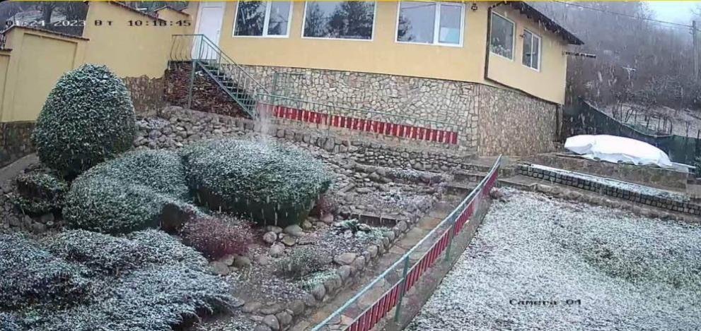 Януарски сняг в квартал "Бояна"