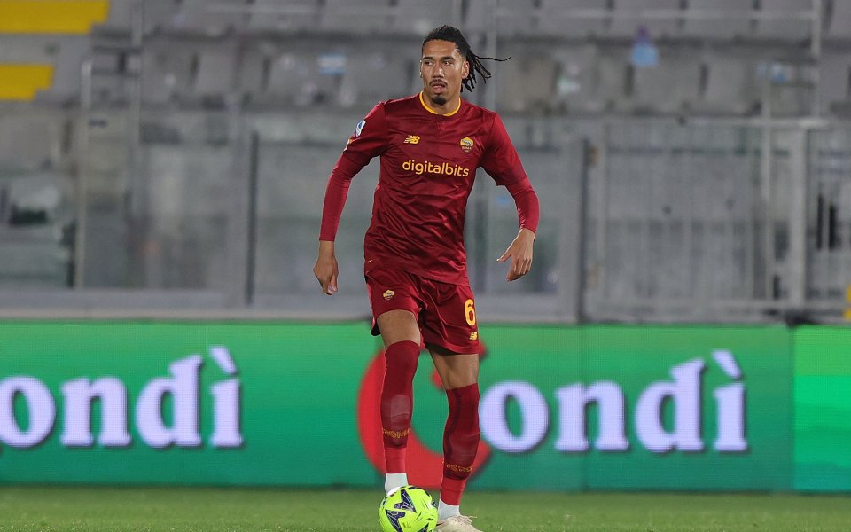 Италианският вицешампион Интер е набелязал защитника на Рома Крис Смолинг,