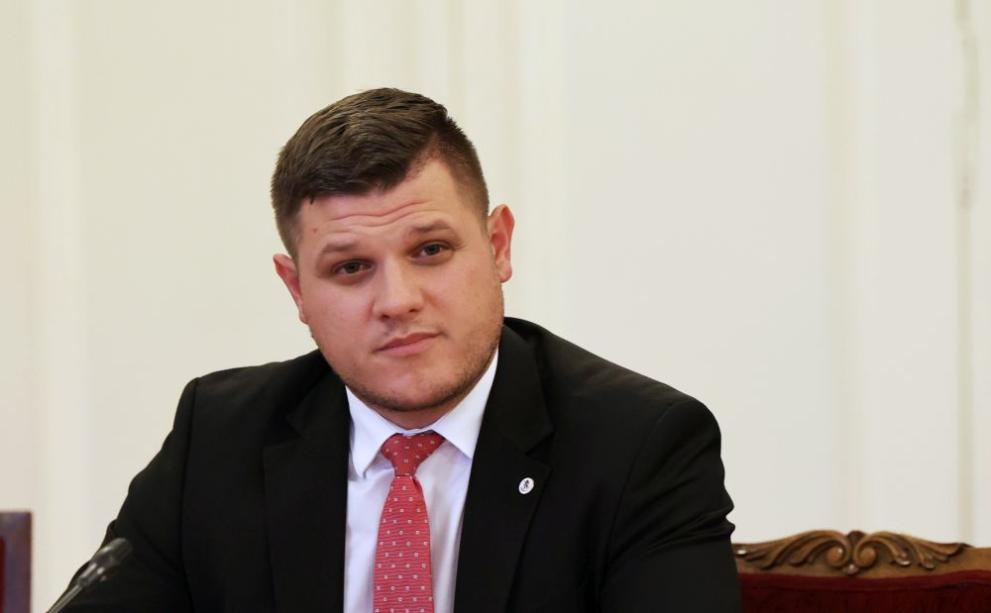 Депутатът от парламентарната група на Възраждане“ Стоян Таслаков каза пред