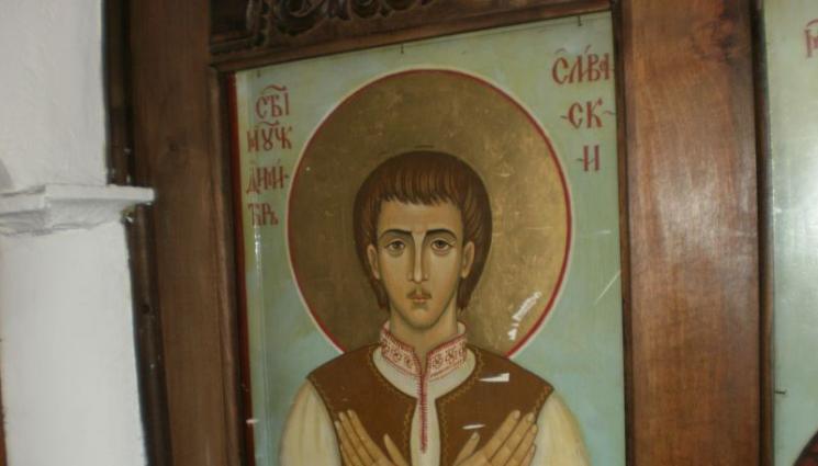 Свети Димитрий - ЧУДЕСА И ВЯРА: Св. Димитрий пеел като ангел