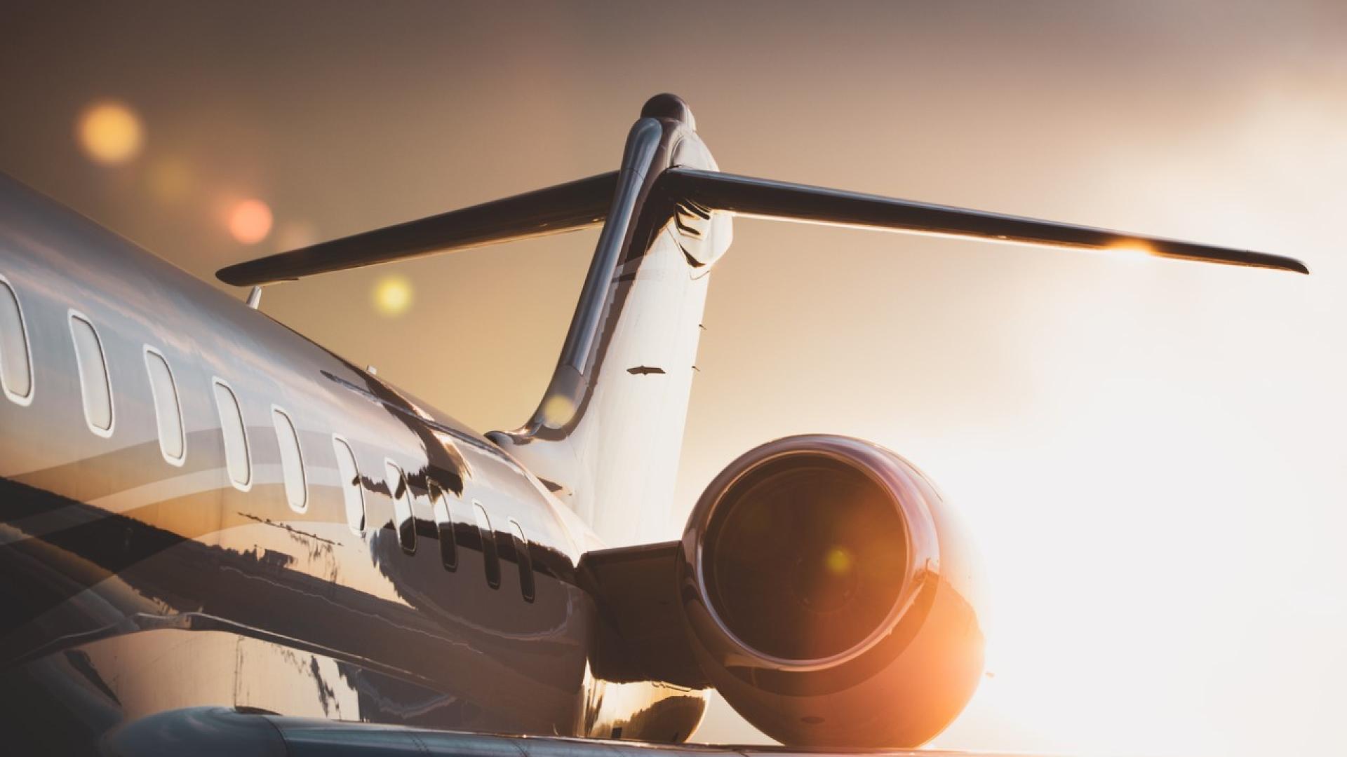 Пътничка на American Airlines е била залепена с тиксо за