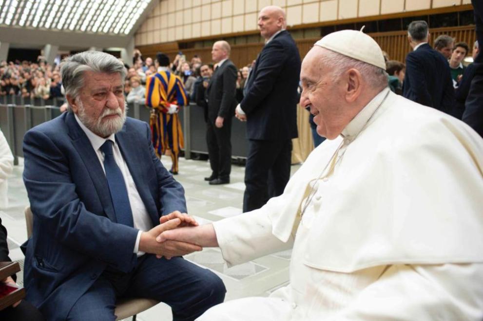 България има благословията на папа Франциск. Посланието предаде при откриване