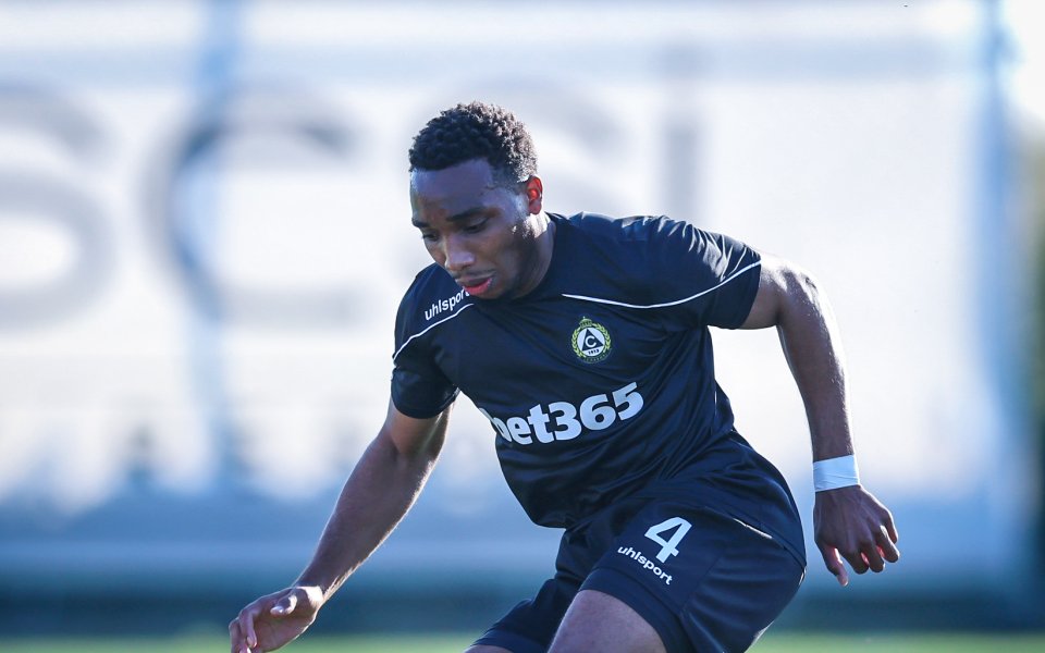 Славия ще има още един приятелски мач преди подновяване на