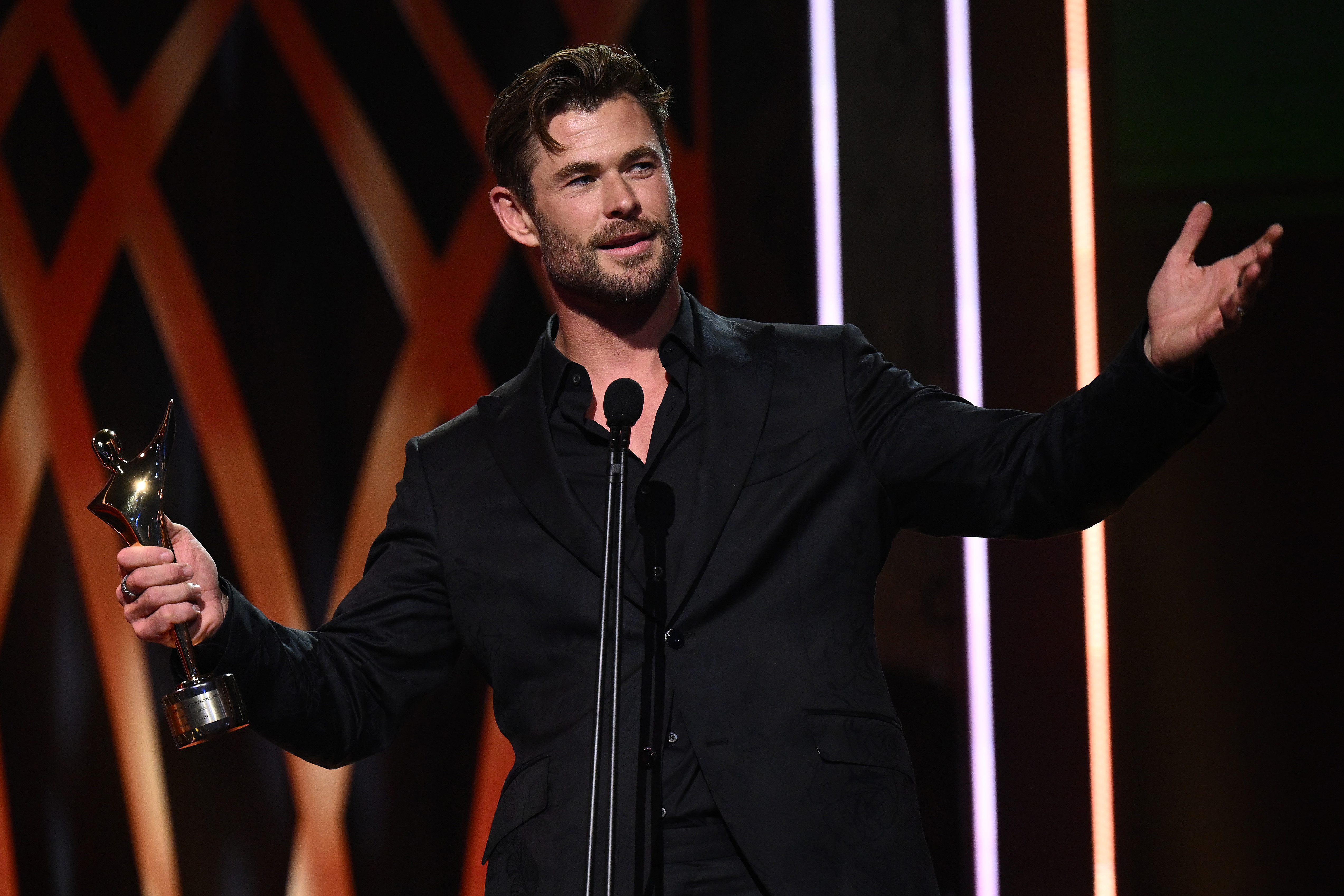 Крис Хемсуърт