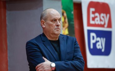 Селекционерът на мъжкия национален отбор Росен Барчовски избра 15 играчи