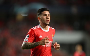 След като беше потвърдено че Челси е осигурил подписа на