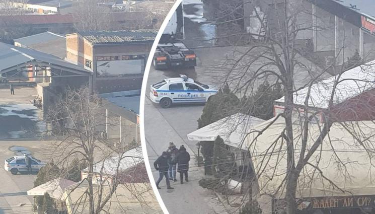 ТИР - ОПАСЕН ЗАВОЙ: Пиян тираджия се натресе в автомивка