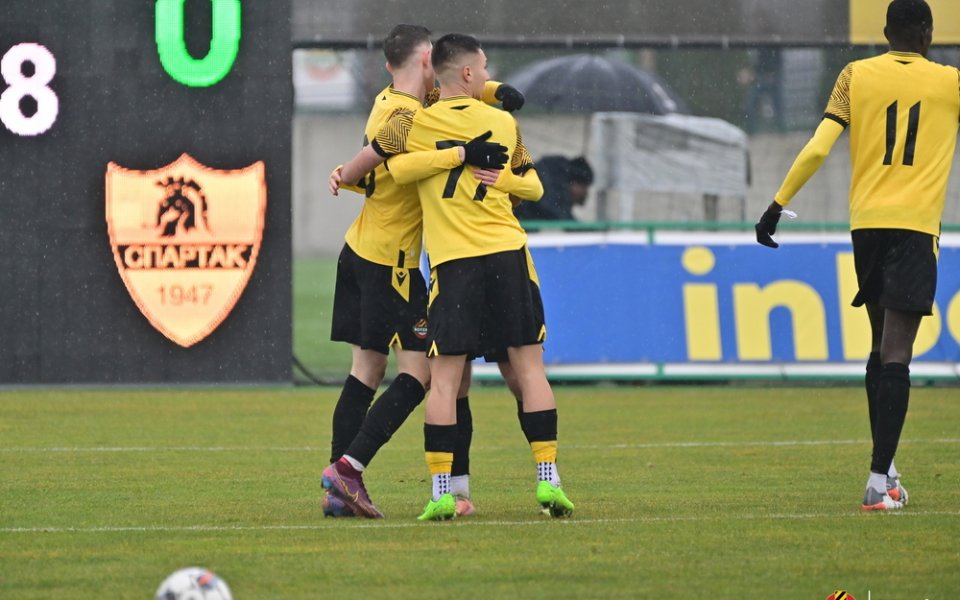 Ботев Пловдив се наложи с 2:0 над Левски София в