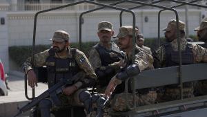 Най малко деветима пакистански войници бяха убити днес в Югозападен Пакистан