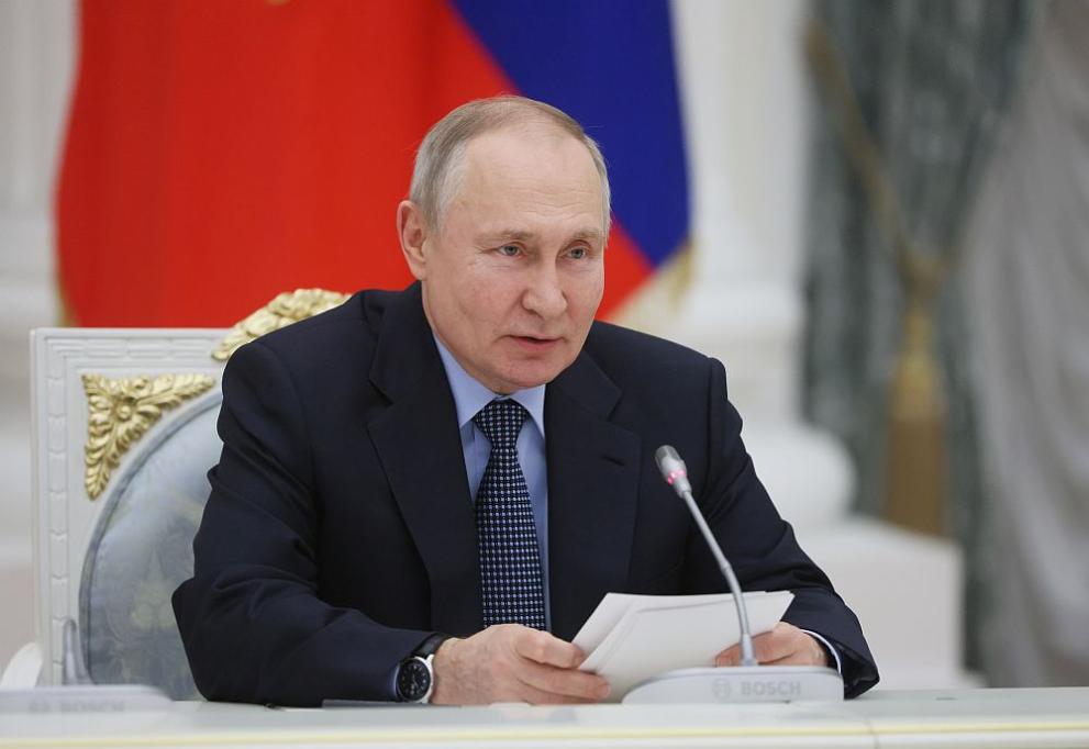 Руският президент Владимир Путин похвали енергийната корпорация Газпром и заяви,