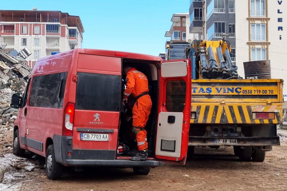  Спасителна акция в град Бесни 