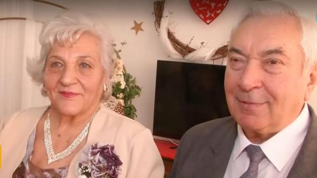За любовта няма възраст: Двойка се венча в старчески дом в Добрич (ВИДЕО)