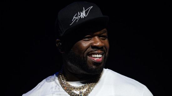 Съдят 50 Cent, защото хвърлил микрофон в лицето на жена