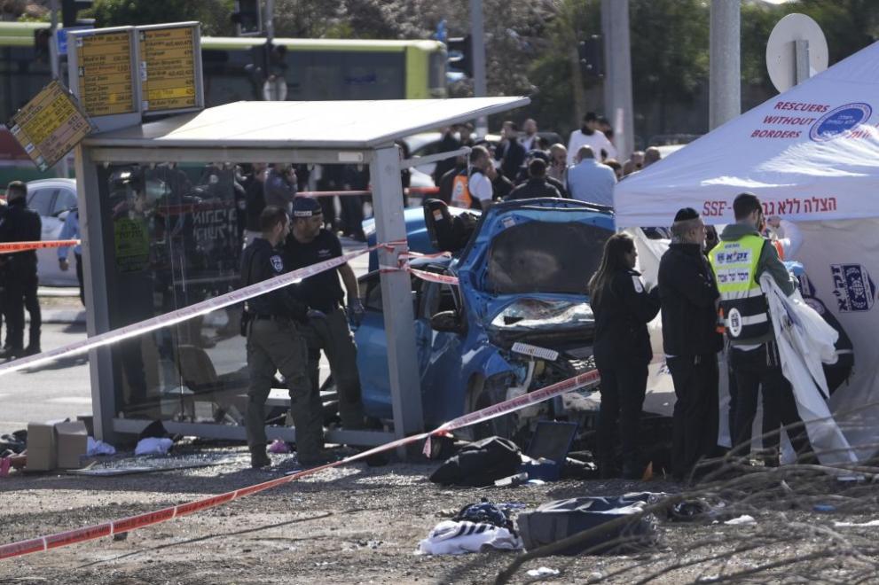 Нападател с автомобил прегази пешеходци в Източен Йерусалим, като уби