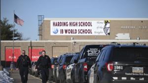 15 годишен ученик е бил намушкан смъртоносно в гимназия в американския
