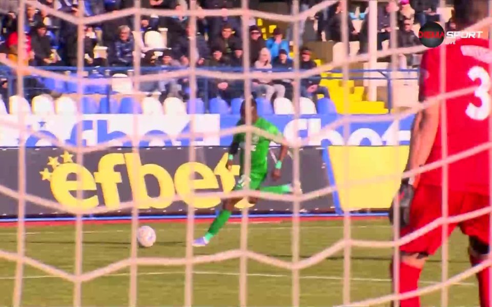 Лудогорец удвои преднината си във Варна в 21-ата минута чрез