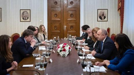 Румен Радев Херо Мустафа