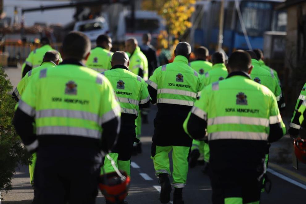 До момента няма сигнали за материални щети или пострадали хора