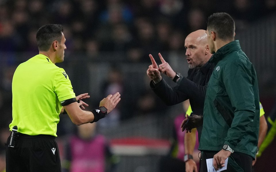 Манчестър Юнайтед изоставаше в резултата, преди да поведе с 2:1 в