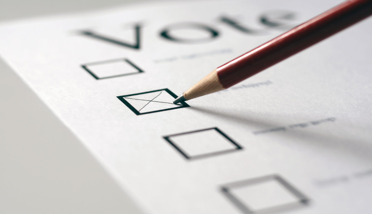 Екзитпол: Какво всъщност означава думата, която всички ще чуваме в неделя вечер?