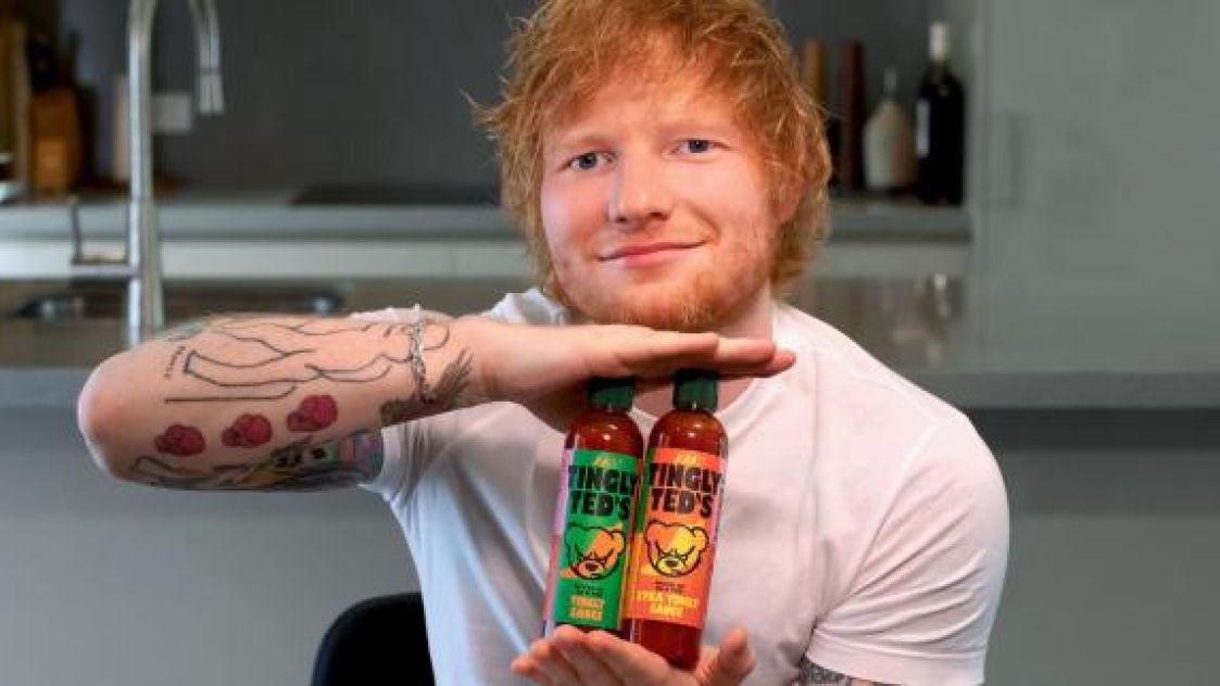 Ed Sheeran пуска гама от лютиви сосове