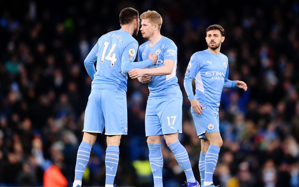 Кевин Де Бройне и Аймерик Лапорт не участваха в тренировката