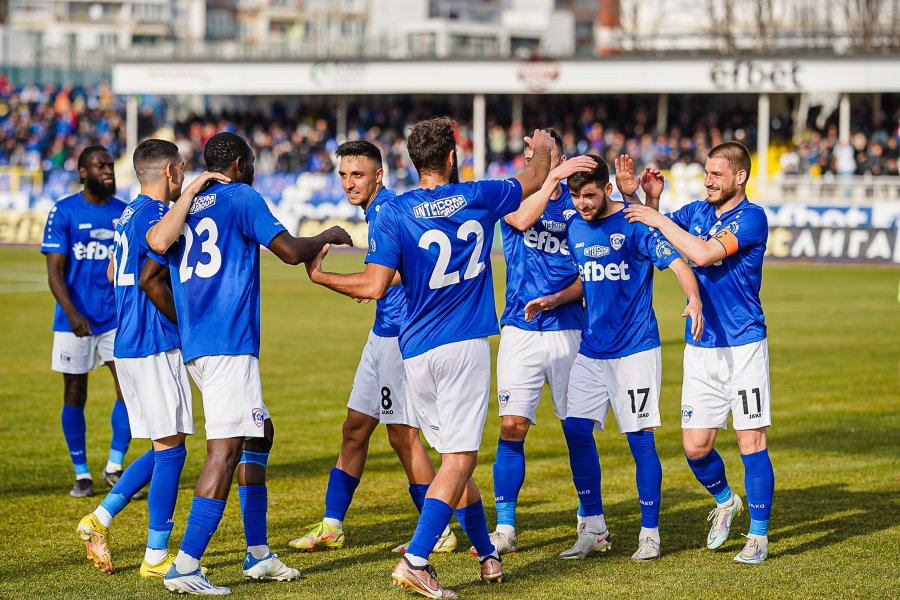 Спартак Варна Ботев Враца1