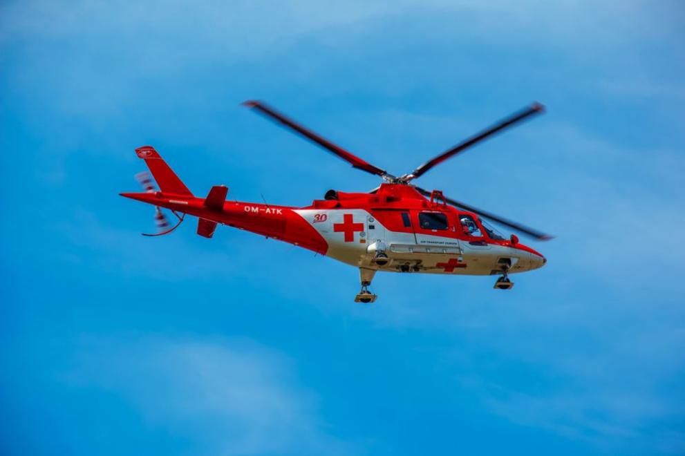 Снимка: Възстановяват хеликоптерната площадка във великотърновската болница