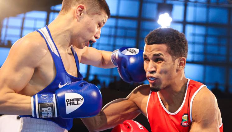 бокс - Боксьорът Хавиер Ибанес донесе още един бронзов медал за България от олимпиадата