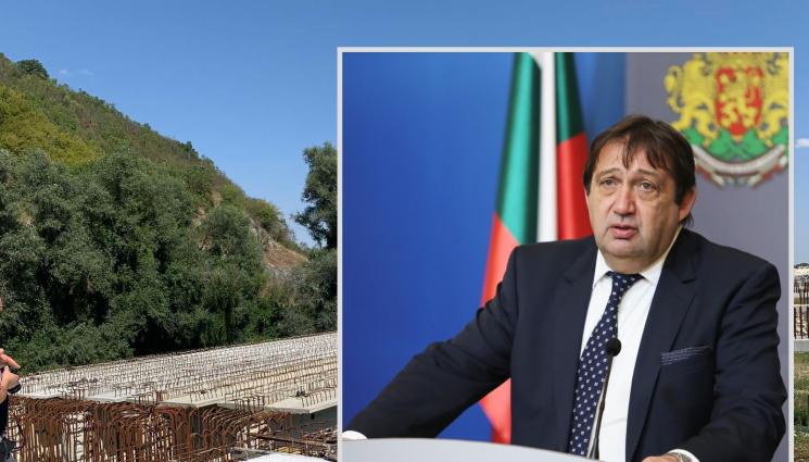 Иван Шишков - Служебният регионален министър арх. Иван Шишков пред „Телеграф“: Пътищата ни се разпадат