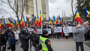 Нов антиправителствен протест в Кишинев днес предизвика опасения за продължаване