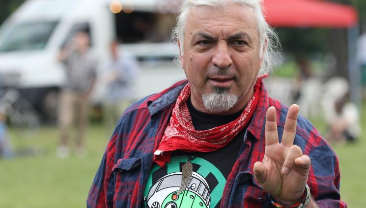 Васко Кръпката - Васко Кръпката забива в Украйна