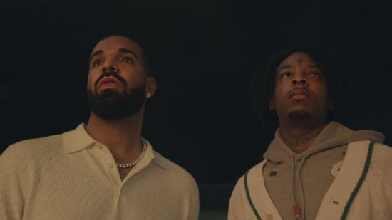 Drake и 21 Savage споделиха видеото към съвместното си парче "Spin Bout U"