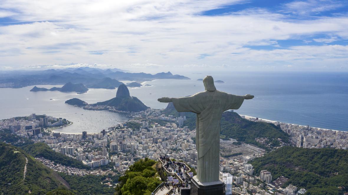 Статуя Рие де женейро