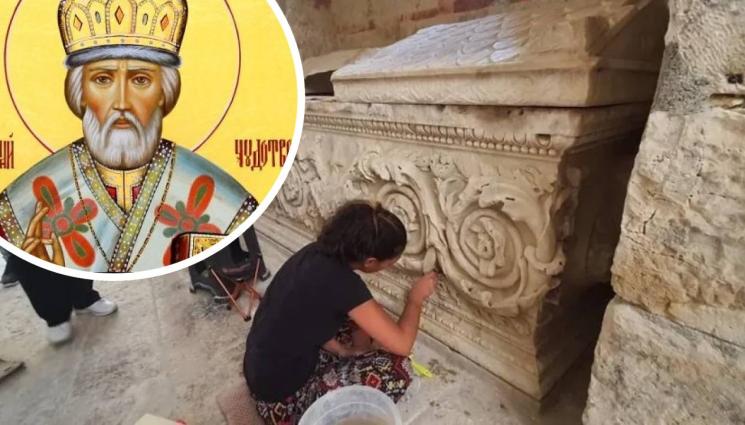 чудеса и вяра - ЧУДЕСА И ВЯРА: Откриха истинския гроб на Св. Николай, oт мощите му потекло лечебно миро