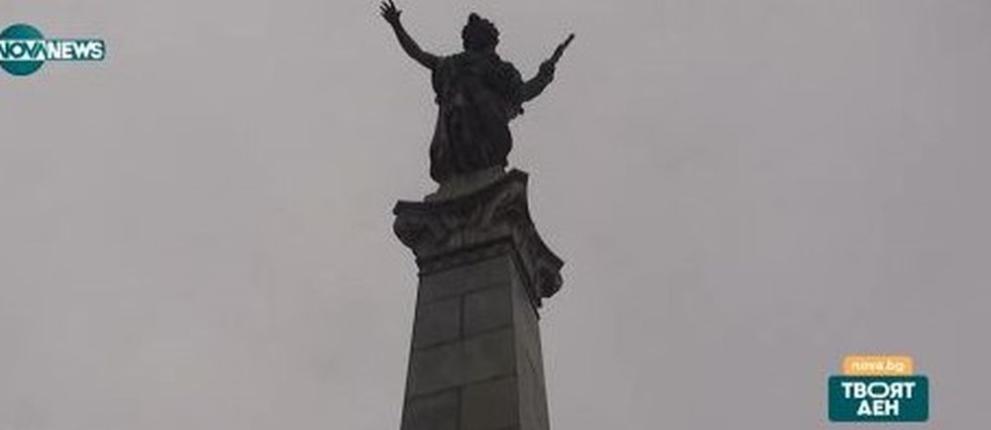 В навечерието на 3 март - Паметникът на Свободата в