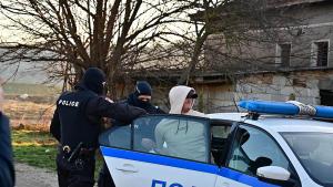 Трима души са задържани в Пазарджишко по подозрение за купуване